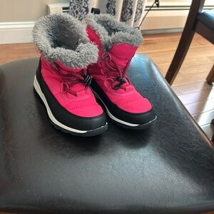 Girls winter boots